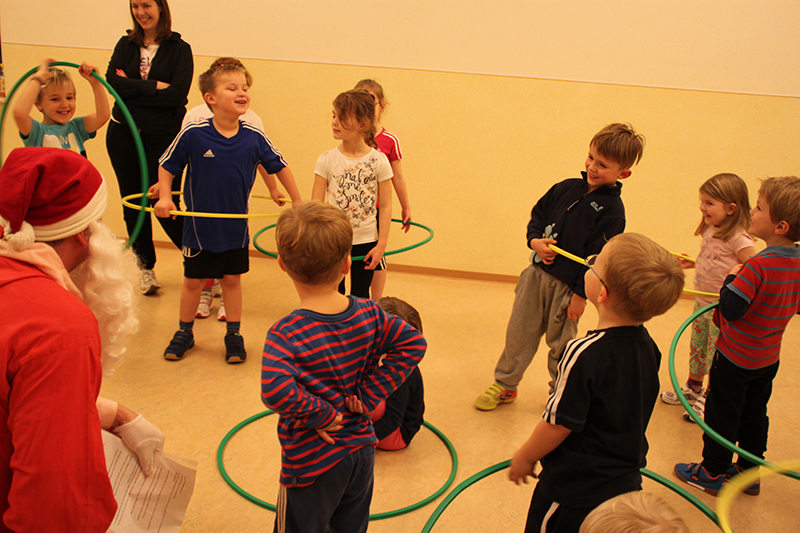 Kinderturnen Bild 4